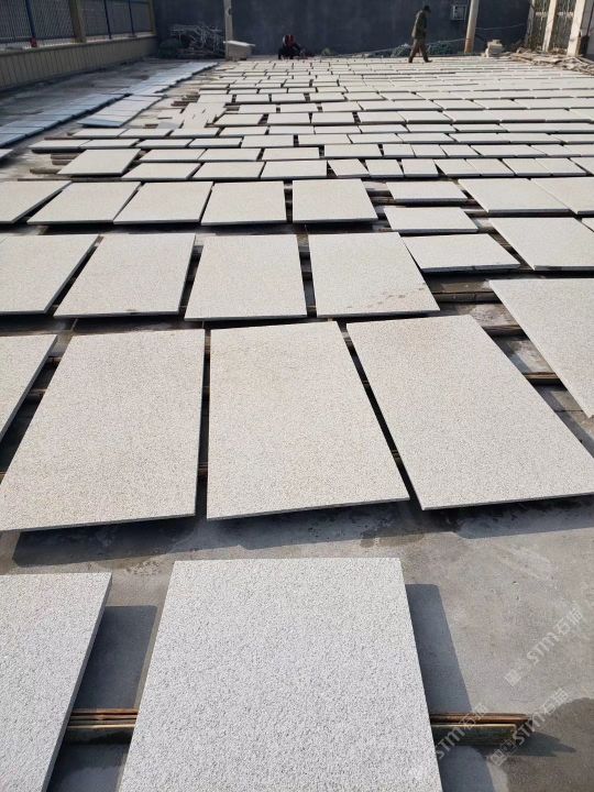 山东黄金麻光面荔枝面 .